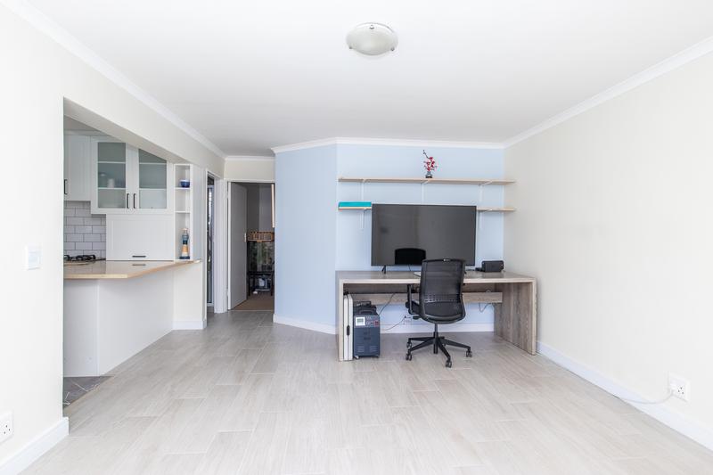 1 Bedroom Property for Sale in Plumstead Western Cape